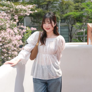 Bella top✨ Chakiya.store❣️เสื้อคอเหลี่ยม แขนยาวจั้มพองๆ สวยหรูสุดๆ✨(สีขาวแนะนำใส่ซับใน)