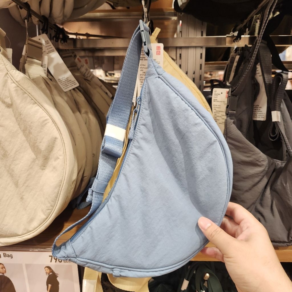 กระเป๋าเกี๊ยว หิ้วจากช็อปแท้ uniqlo กระเป๋าสะพายไหล่ มีทั้งไซส์เล็ก และใหญ่ ใช้ได้ทุกเพศทุกวัย สีพาสเทล สีสันสดใสจ้า - รูปที่ 3