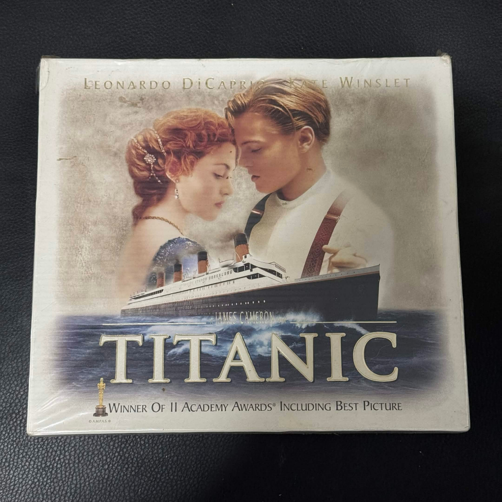 Titanic VHS Box Set Collectors Edition With 35mm Film Cell Video Tape