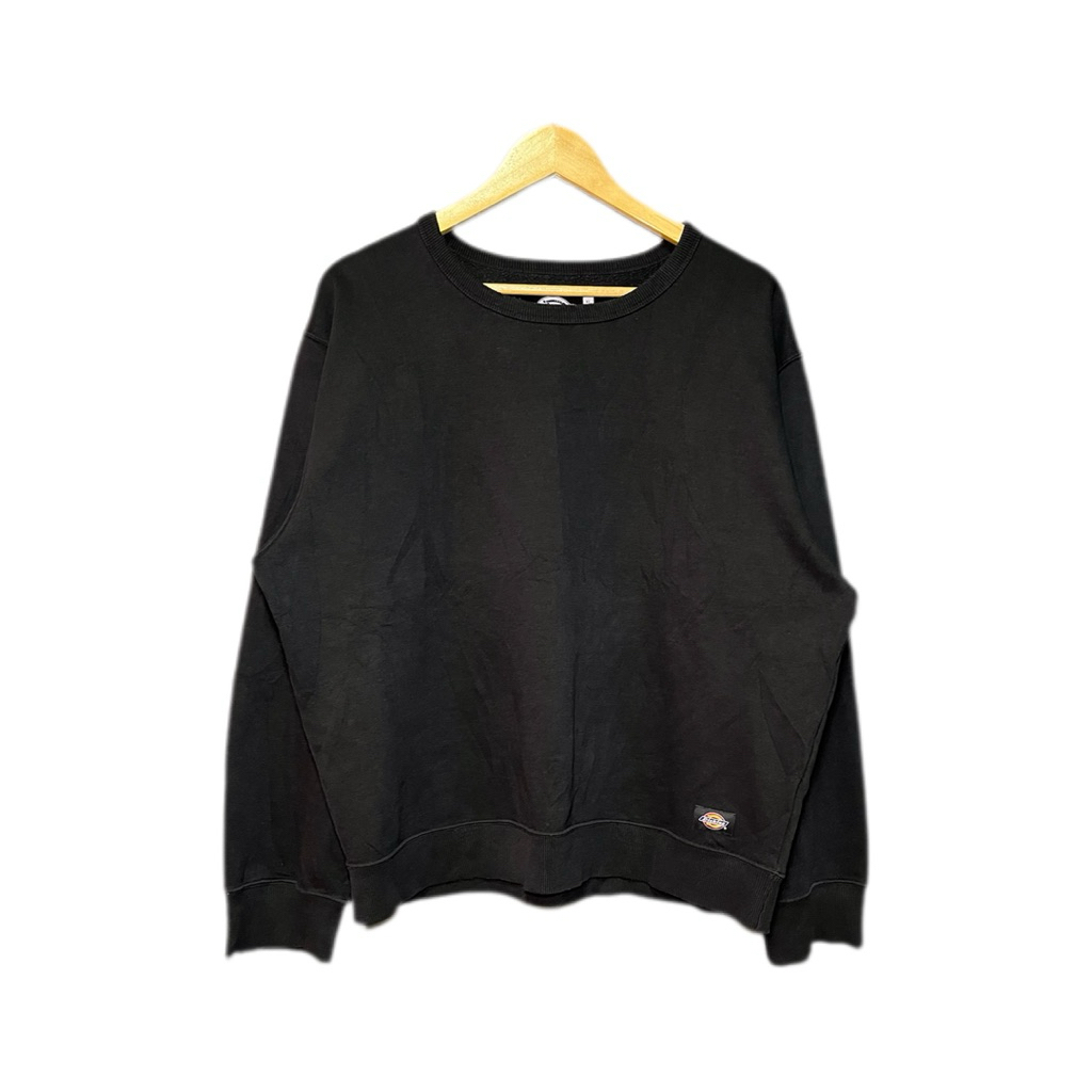 สเวตเตอร์สีดำ Dickies มือสอง