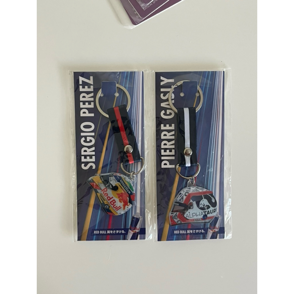 (พร้อมส่ง) - แท้จากญี่ปุ่นมือ 1 พวงกุญแจ Red Bull Formula 1 Original Helmet Keychain Japan Pierre ga
