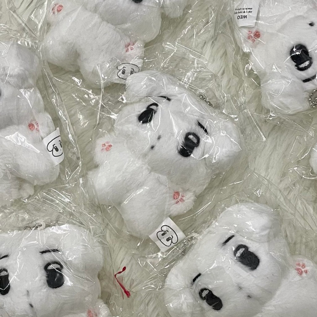 [ พร้อมส่ง] ตุ๊กตาจิกจิก JikJik (Winter) , แสตนดี้ , พวงกุญแจ