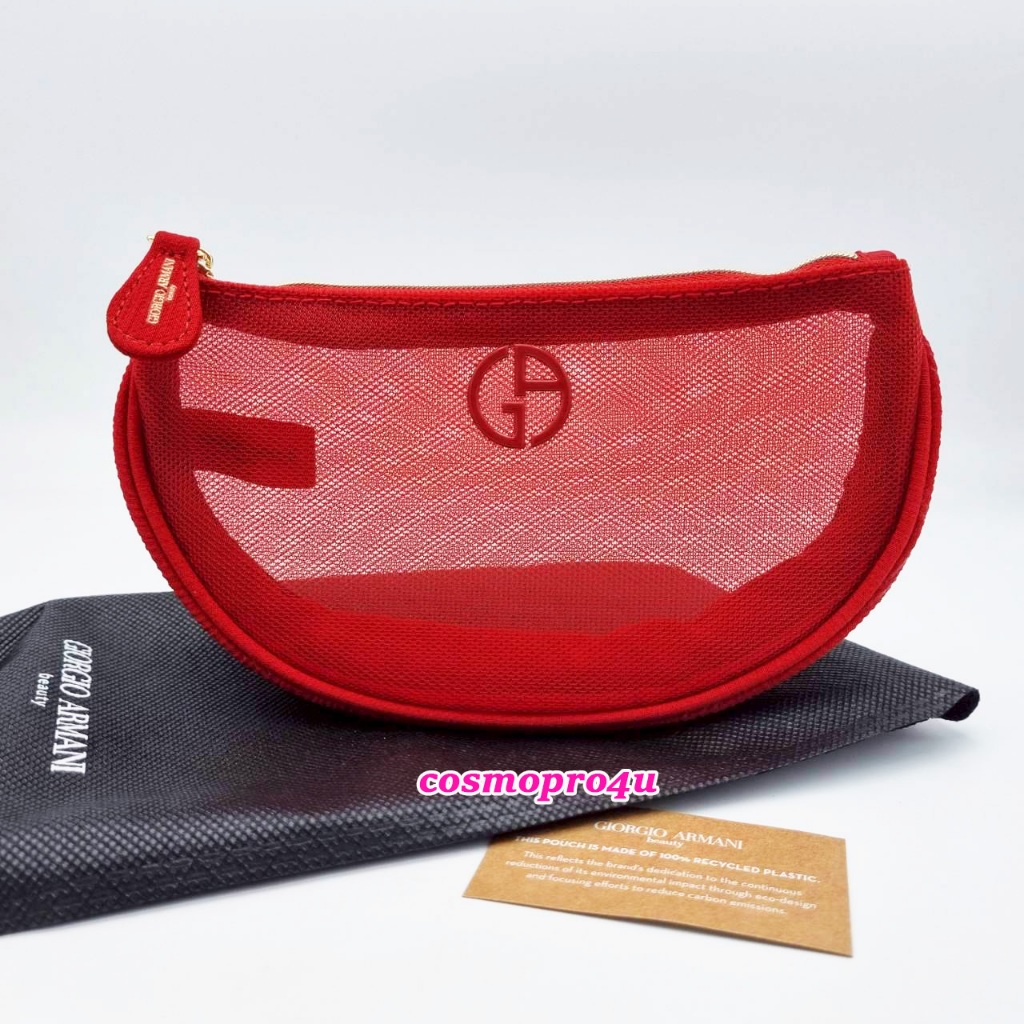 กระเป๋าเครื่องสำอาง Red Essential Pouch ของพรีเมี่ยม จาก Armani beauty ขนาด 7x2x4 นิ้ว