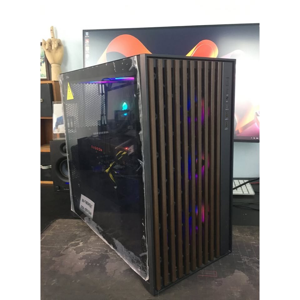 i9-14900K/Z790/DDR5 32GB/M.2 1TB+4TB 3.5"/VEGA64/PSU1650W/Soma V Natural