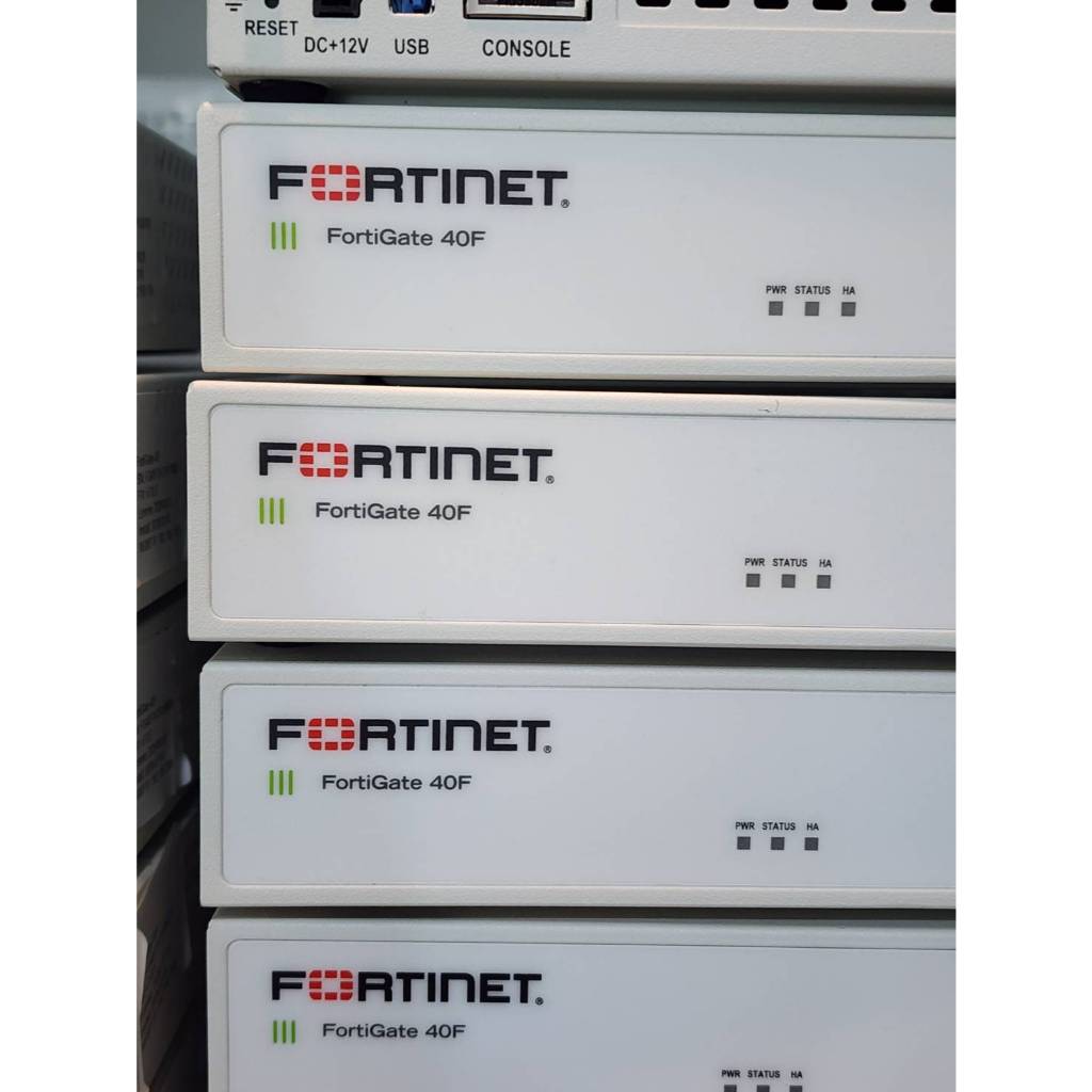 Fortinet Fortigate 40F Firewall ฟอร์ติเน็ต FG-40F มี License มาพร้อมอแดปเตอร์