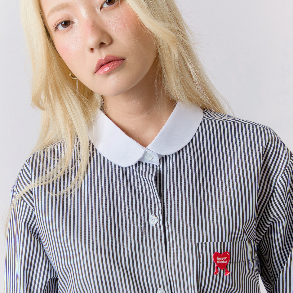 Ember Whisker – Step Classic Top เสื้อเชิ้ตลายทาง ปกโค้งเอกลักษณ์ Logo หัวใจ รุ่นคลาสสิก ใส่ได้ทุกวั