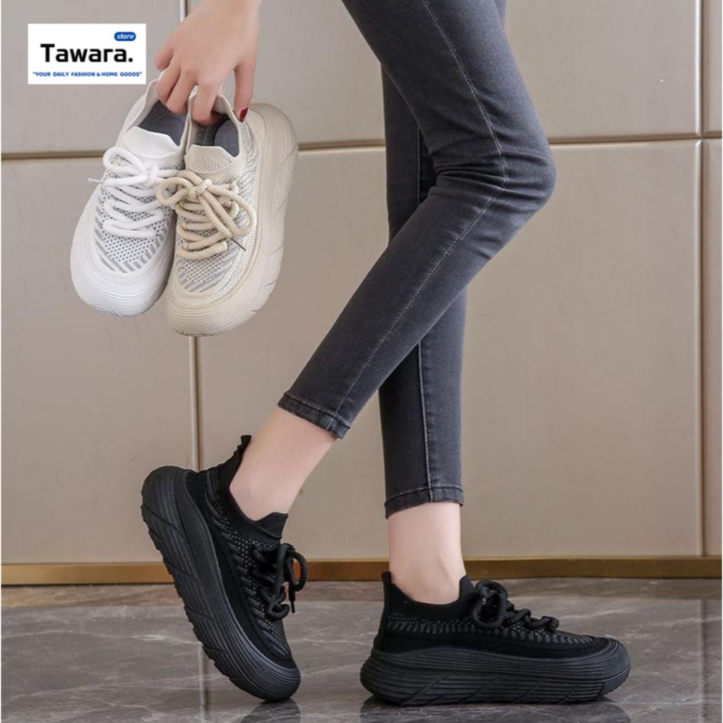 (SE-126) รองเท้าผ้าใบผู้หญิง เสริมพื้นหนา น้ำหนักเบา ใส่สบาย ทรงสปอร์ต แฟชั่น สีสุภาพ มินิมอล ยืดหยุ่น รองเท้าลำลอง