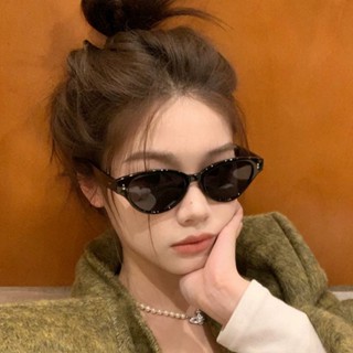 SBS แว่นกันแดดสายแฟเกาหลี กรอบแคทอายดำด้าน ขาโลหะ เรียวหน้าเ…