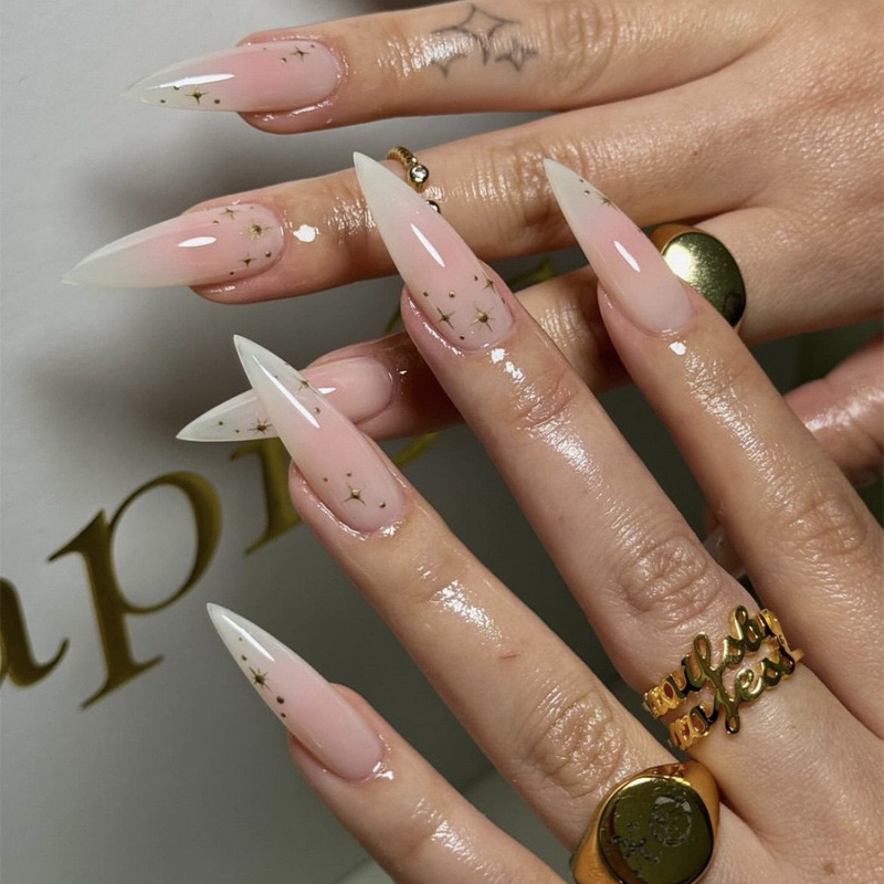 no.27 Elegant Nude Pink Ombre เล็บปลอม Nude Pink Ombre สุดหรู