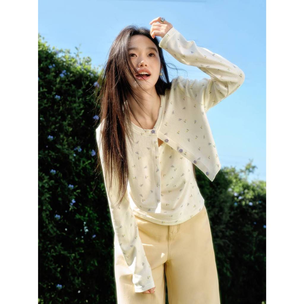 [Preorder] KUOSE : Floral Cardigan and Cami Set ราคา ถูกที่สุด ดีลบีเคเค แกลเลอรีภาพที่ 4