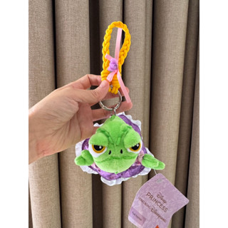 พร้อมส่งจากไทย💜🐸พวงกุญแจปาสคาล(ราพันเซล)*ลิขสิทธิ์แท้ฮ่องกงด…