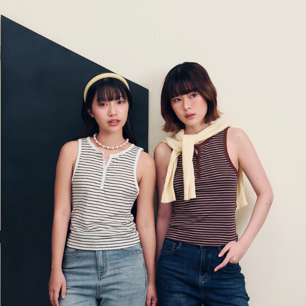 Buttons stripe tank top by MAMIL