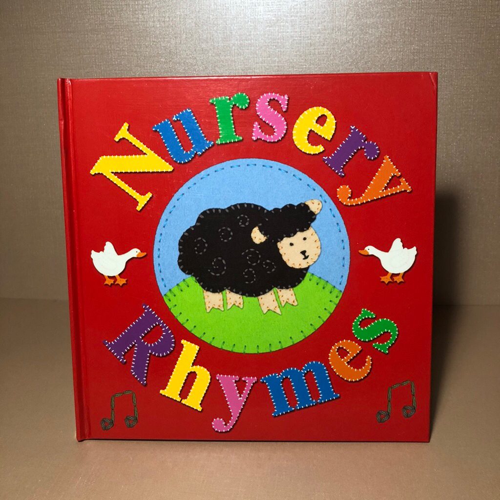 Nursery Rhymes ปกแข็ง