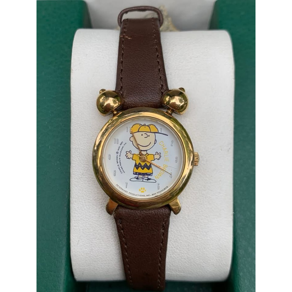 นาฬิกามือสอง snoopy แท้