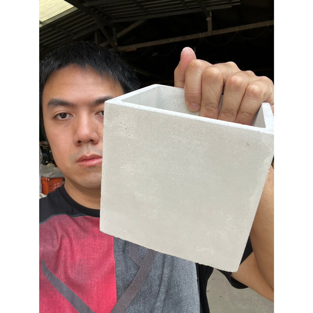 กระถางต้นไม้ปูน ขนาด12x12cm ทรงสี่เหลี่ยม ออกใบกำกับภาษีได้