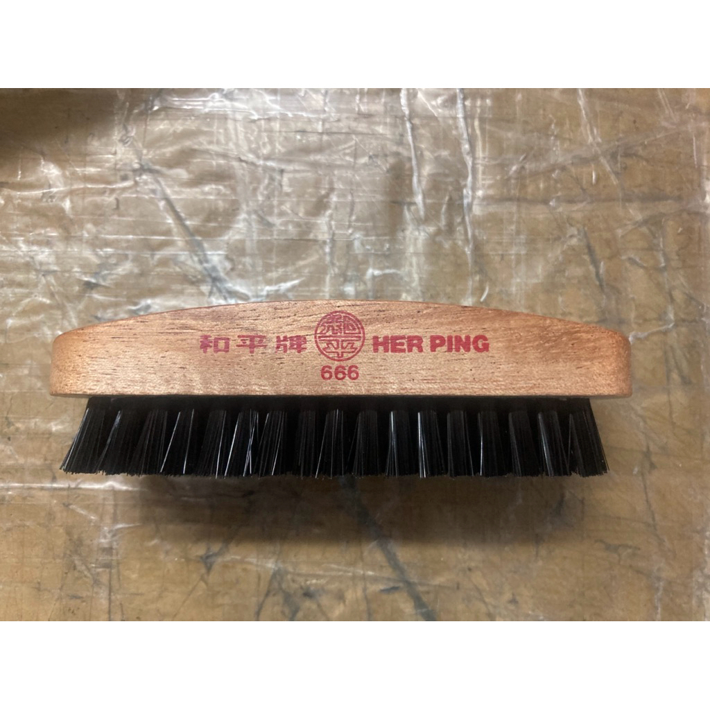 (ตลับใหญ่ 100 ml) กีวี่ขัดรองเท้า สีน้ำตาล Kiwi Brown Shoe Polish ขนาด 100 มล. ขี้ผึ้งแท้ 100% ป้องกันน้ำซึมหนังเงา สีดำ ราคา ถูกที่สุด ดีลบีเคเค แกลเลอรีภาพที่ 7