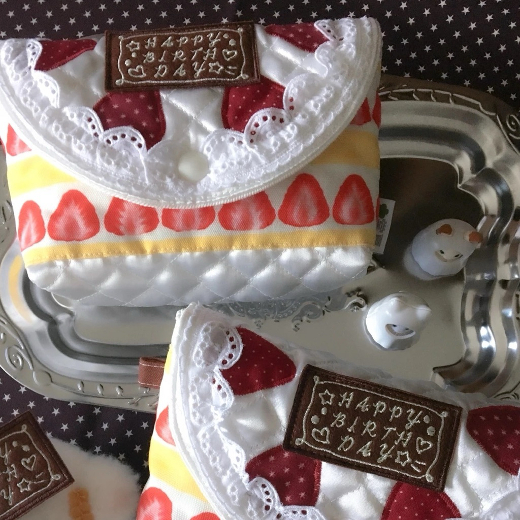 Dessert strawberry shortcake pouch collection รวมกระเป๋าขนมหวานน่ารักๆ ราคา ถูกที่สุด ดีลบีเคเค แกลเลอรีภาพที่ 2