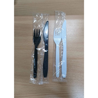 ส้อม + มีดพลาสติก ชุดช้อนส้อมพลาสติก สีขาว,สีดำ (ยกลัง 500 P…