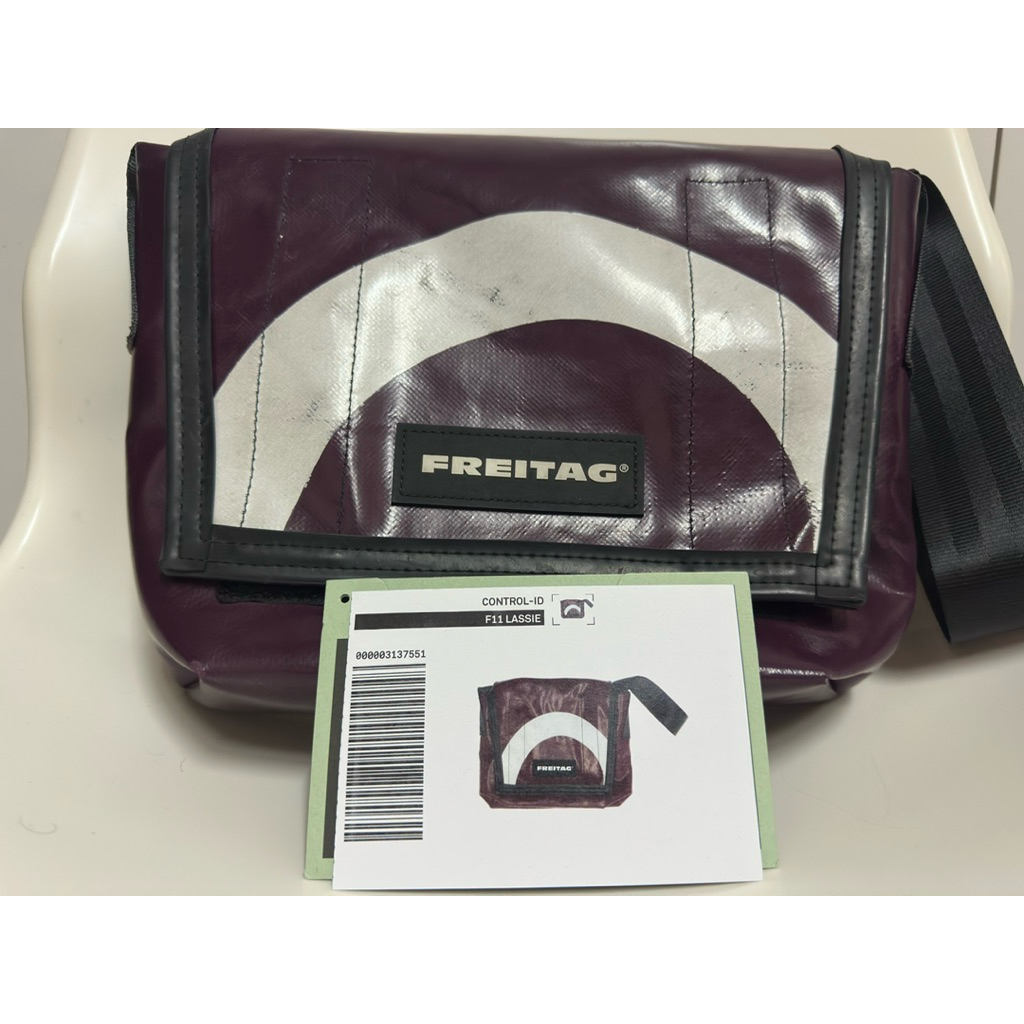 Freitag รุ่น F11 Lassie