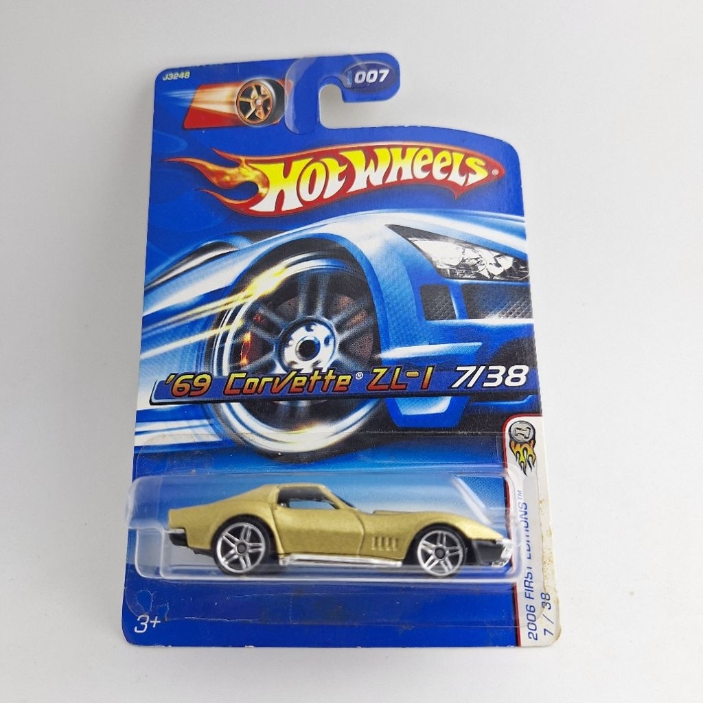 รถเหล็ก Hotwheels 69 CORVETTE ZL 1 (ib12)