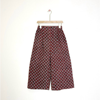 Side Slit Pant  กางเกงCulotteขา5ส่วน ดีเทลชายกางเกงผ่าข้าง