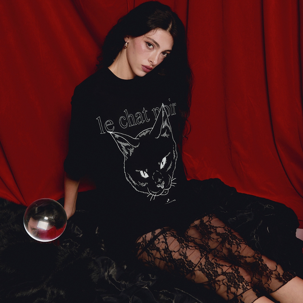 EVERESTER เสื้อยืด คอฟิต Heavy Cotton 100% รุ่น Lucky CaT เสื้อผ้า Oversize Unisex สีดำ exp