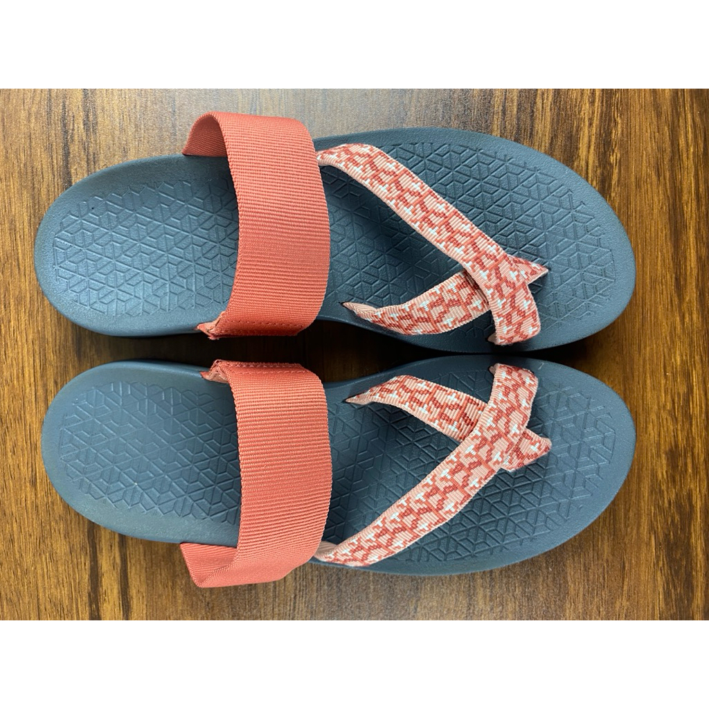 ✅ส่งฟรี Chaco แท้ 100% รองเท้าแตะเดินป่า มือสอง ไซส์ 39/25cm