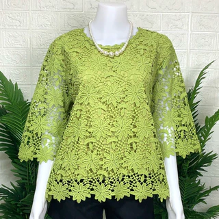 เสื้อลูกไม้ผู้หญิง ใส่ทำบุญ มีหลายสีหลายไชส์ให้เลือก ใส่ได้ถึงอก 56 นิ้ว