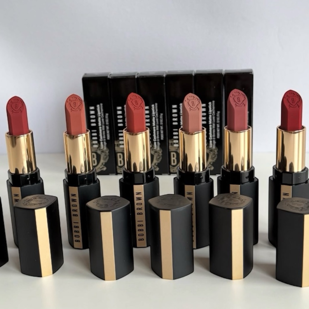 B.obbi Brown  Luxe Matte Lipstick มีสีให้เลือก