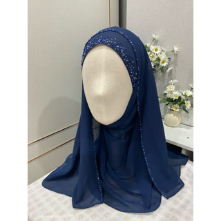 เซ็ตผ้าพันชีฟองพร้อมเวลปักมุก สีกรม