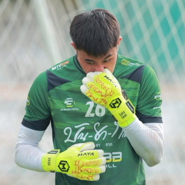 ถุงมือผู้รักษาประตู MATA Sport รุ่น Pro3Elite สีเขียว