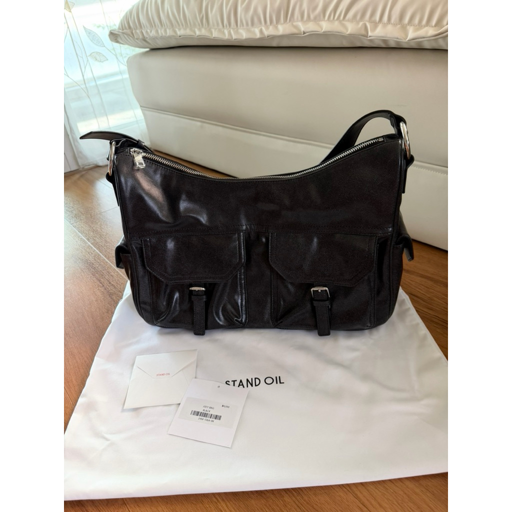 *** มือสอง *** STAND OIL-Joey Bagสีดำ