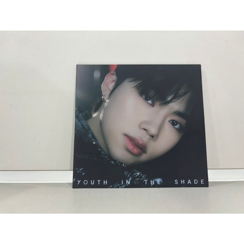 1 CD MUSIC  ซีดีเพลงเกาหลี   ZEROBASEONE - YOUTH IN THE SHADE VER PARK GUN WOOK   (R2A54)