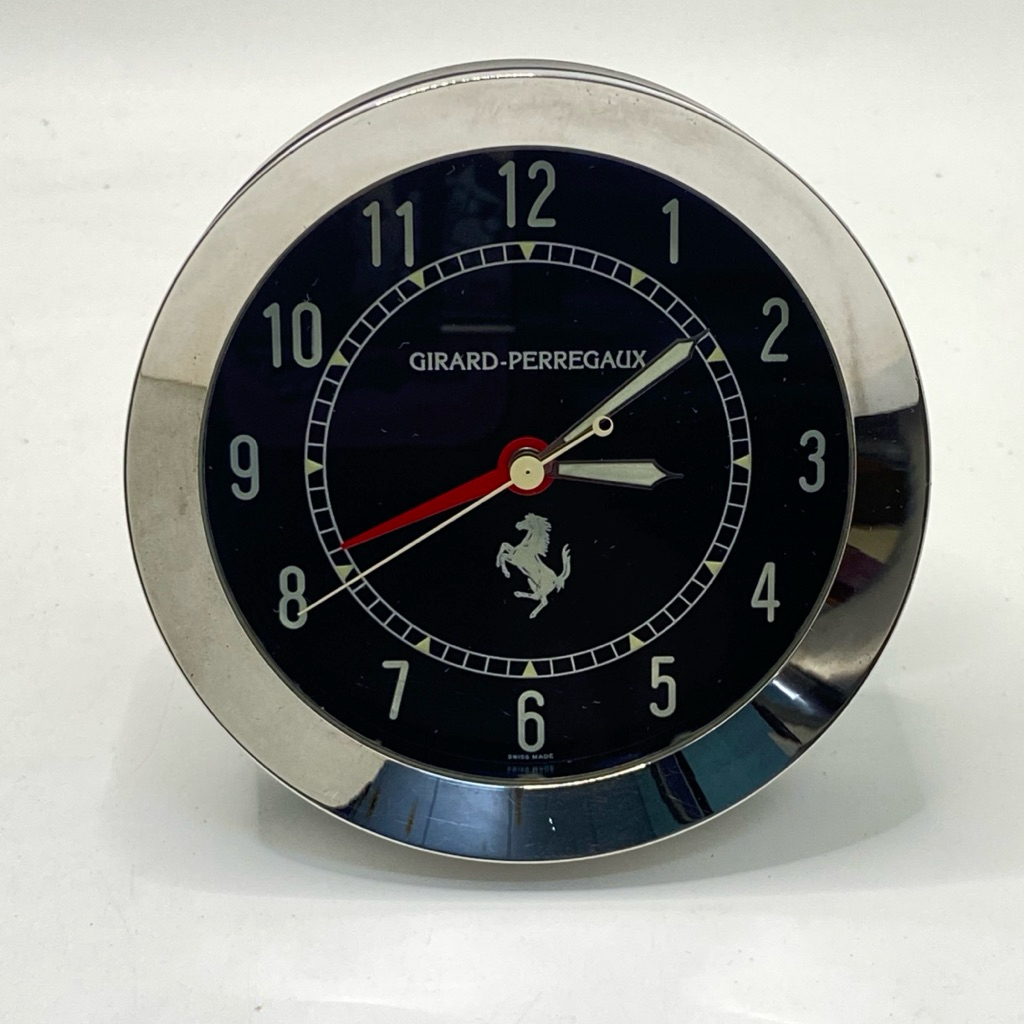 นาฬิกาตั้งโต๊ะ Girard-Perregaux Ferrari