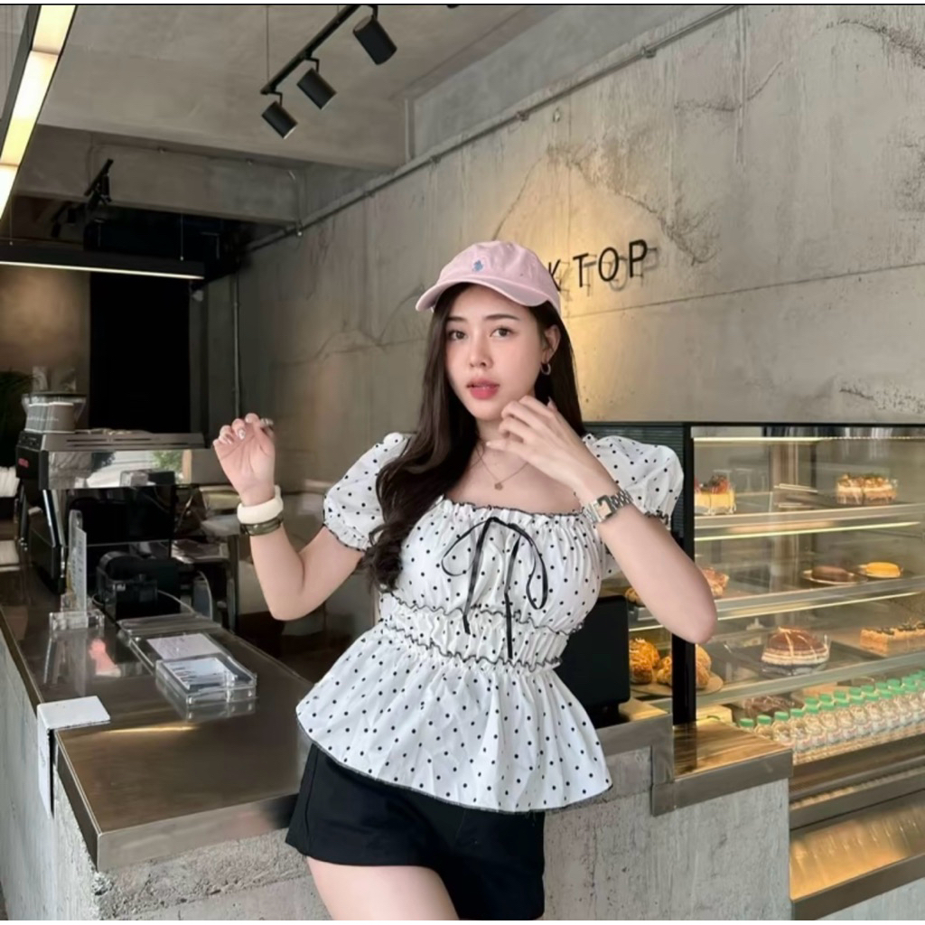 เสื้อแขนตุ๊กตา (รหัสJ59)ระบายเอว ทรงสวยมาก