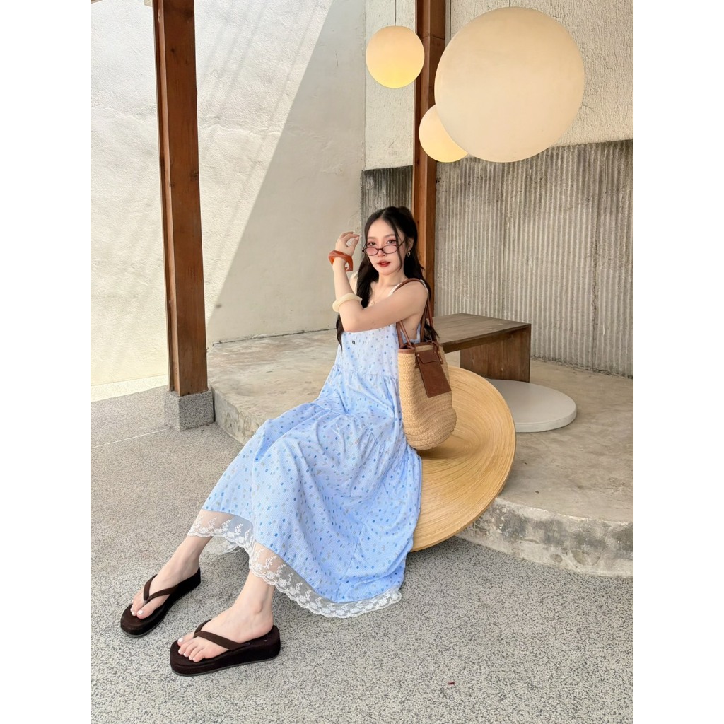 (emoji)new เดรสสายเดี่ยวงานฟรีไซส์ สายแต่งลูกปัด ซับในทั้งตัวชายลูกไม้💕  (emoji) (emoji)อก: 32-40” (