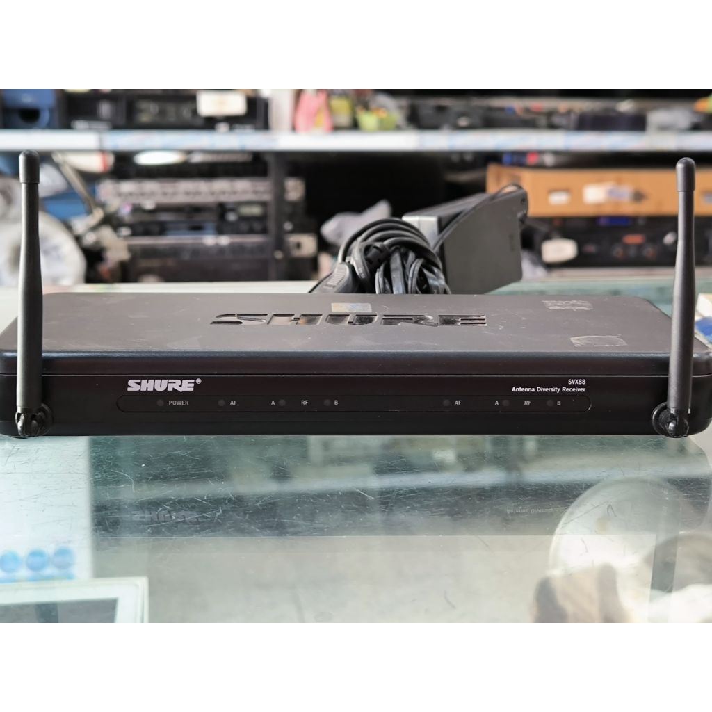 ชุด #ไมค์ลอย #SHURE #SVX288TH/PG58 ของแท้ สติ๊กเกอร์มหาจักร