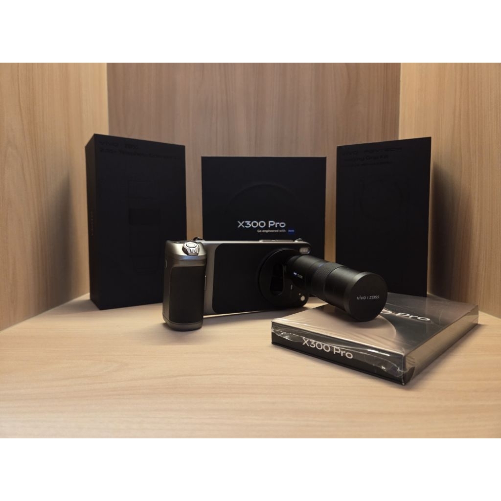 VIVO X300 Pro พร้อม Photography Kit