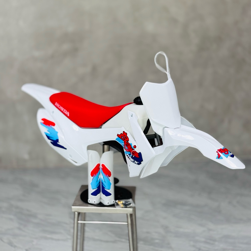 ชุดสีcrf110 พร้อมสติ๊กเกอร์Baja การ์ดโช้ค