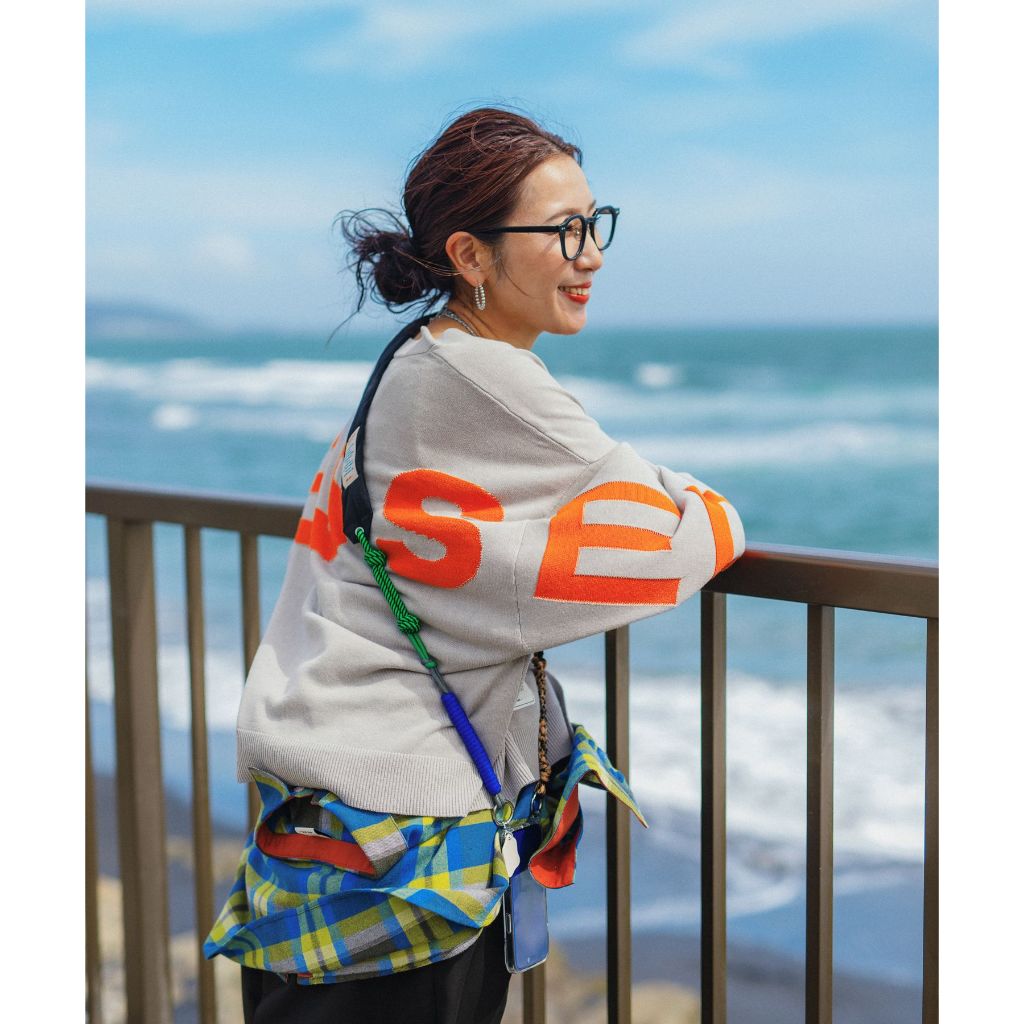niko and ... [be with M] คาร์ดิแกน เบา สวมใส่สบาย Misayo Back Logo Cardigan