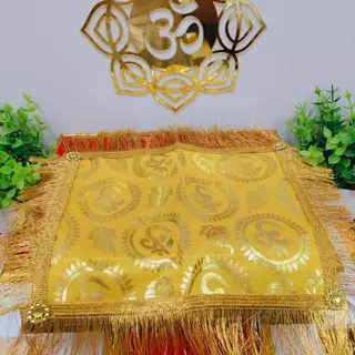 MT-OM1Aผ้ารององค์เทพ รองของไหว้บูชา ลายโอม 5 สี ความยาว 7*10 นิ้ว