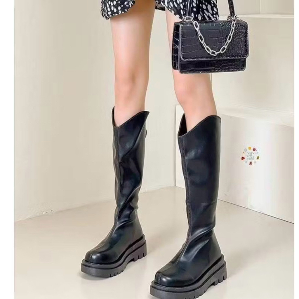 [ส่งต่อ มือ2] Dolly snow รองเท้าบูททรงเว้า ไม่บุขน สีดำ size 38/24cm