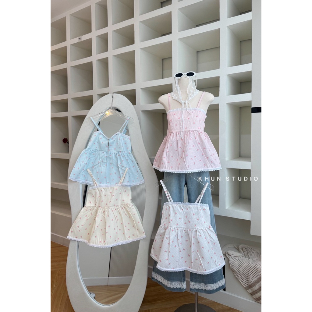 miniminey🌹 เสื้อสายเดี่ยวทรงพอง ผ้ายีนส์สีพาสเทลลายดอกไม้ แต่งฉลุ สายปรับได้