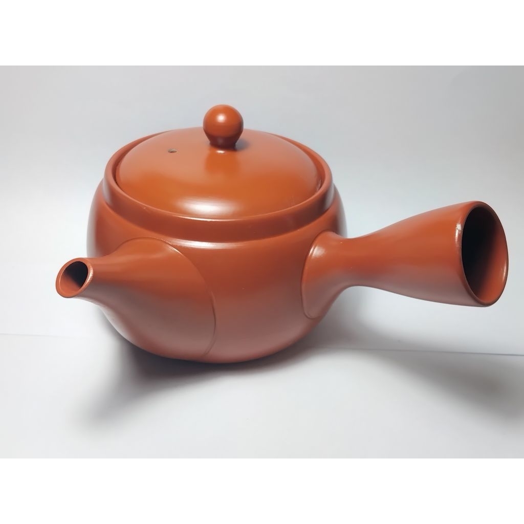 กาน้ำชาคิวสุ (Kyusu) สไตล์ญี่ปุ่น