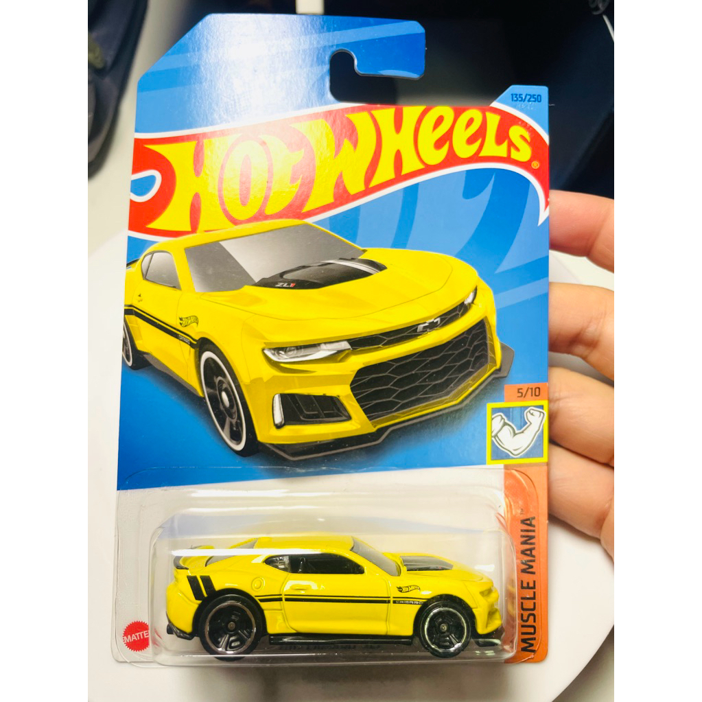 Hot Wheels 2017 CAMARO ZL1🟡⚫️