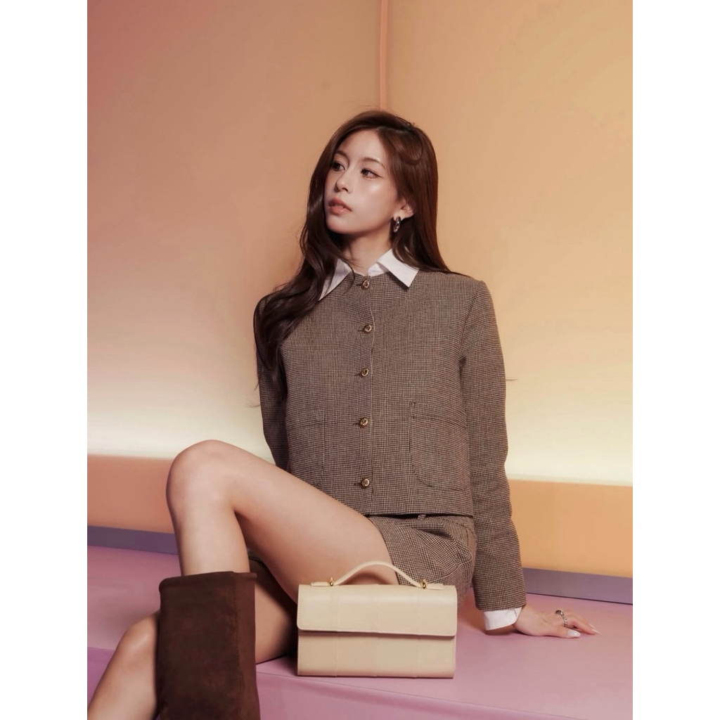 Rally movement - เสื้อแจ็คเก็ตกระดุมอะไหล่ทอง