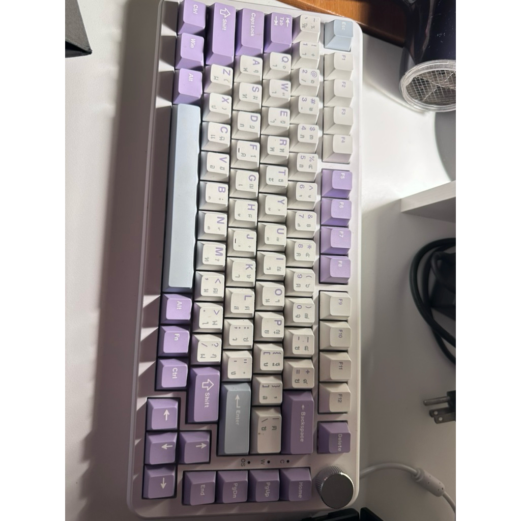 Ajazz Ak820max ไม่มีกล่องนะคะ สภาพใหม่ 💓💓680บาทรวมส่งค่ะ