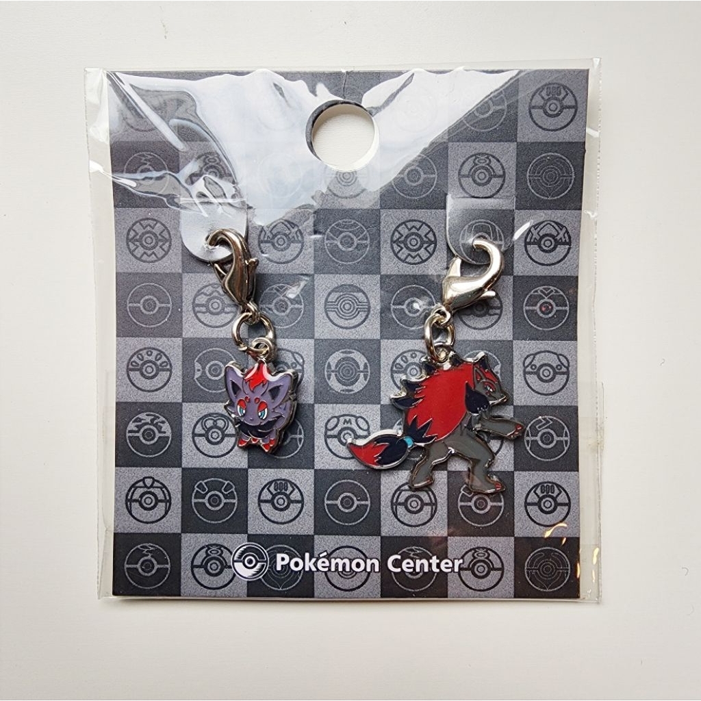 POKEMON Metal Charm พวงกุญแจ ชาร์มโปเกม่อนลิขสิทธิ์แท้ จากญี่ปุ่น Zorua and Zoroark