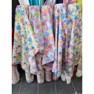 ผ้าเมตร หลา ลายดอกไม้ เดซี่ ตัดชุด​ ผ้าคอตตอลผสม ถ่ายพร็อพ ฉาก ผ้าปู ปูโต๊ะ กว้าง 110-115 cm