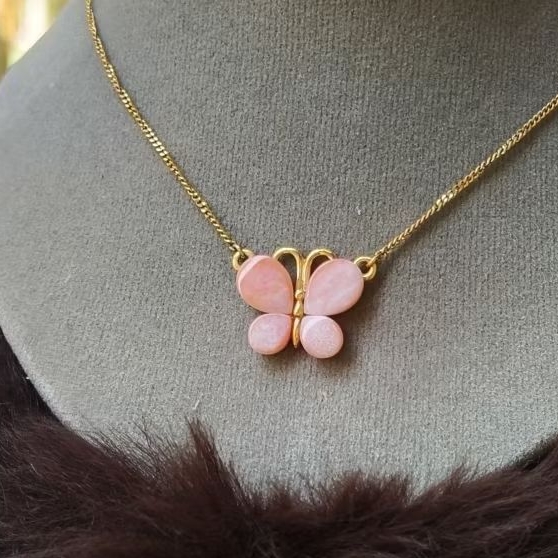 สร้อยคอvtg.พร้อมจี้หินปะการังแท้มือสองญี่ปุ่นสวยมาก